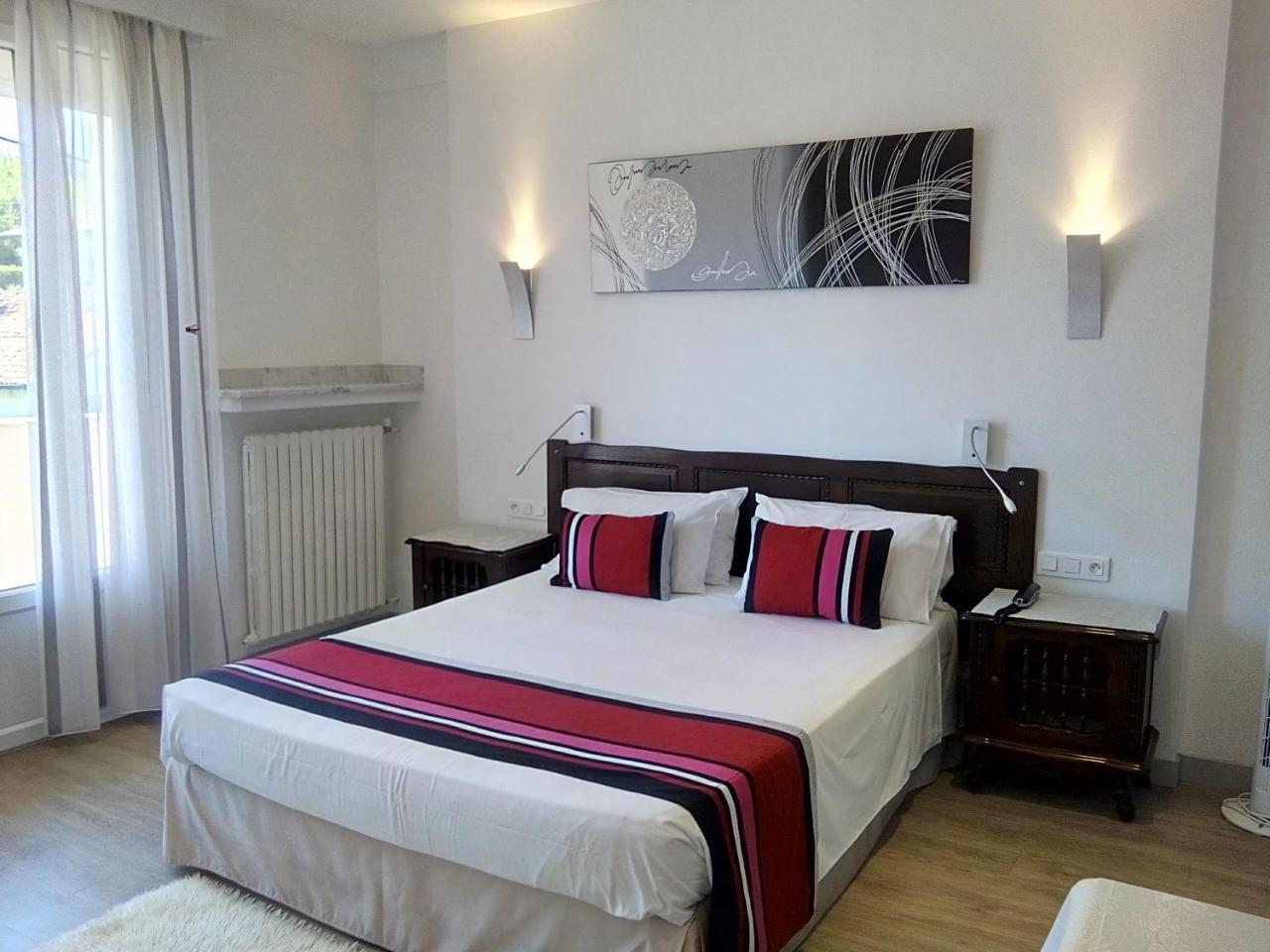 Hotel Uhainak Hendaye Exterior foto